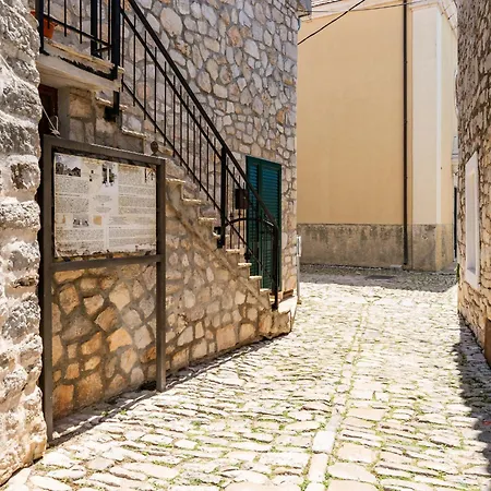 Mira Delux By Interhome