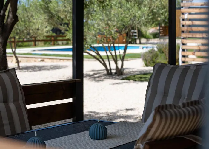 펜션 Mira Delux By Interhome *